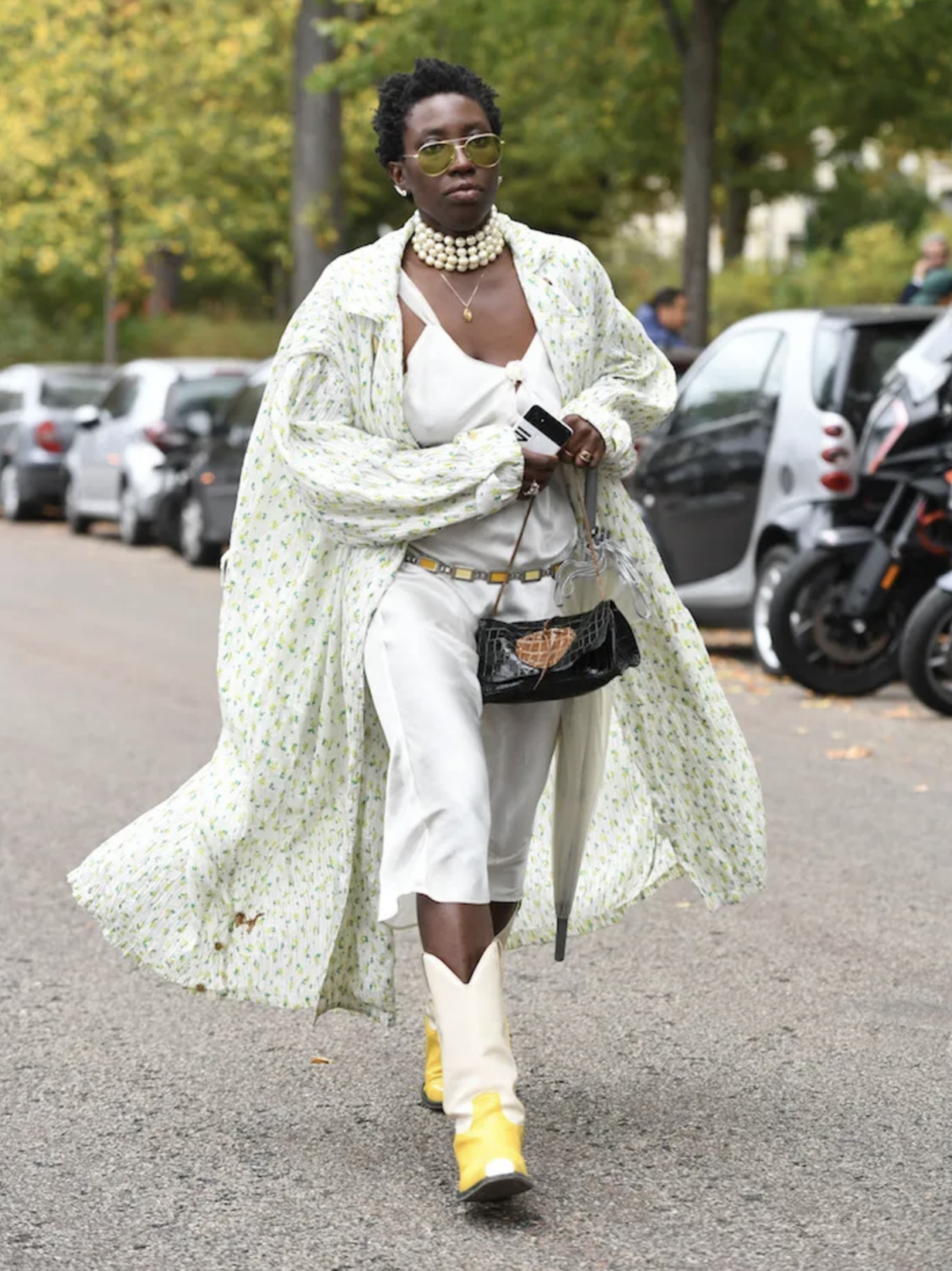 Cloud Dancer, Blanco, Color Pantone 2026, Moda, Tips, Política